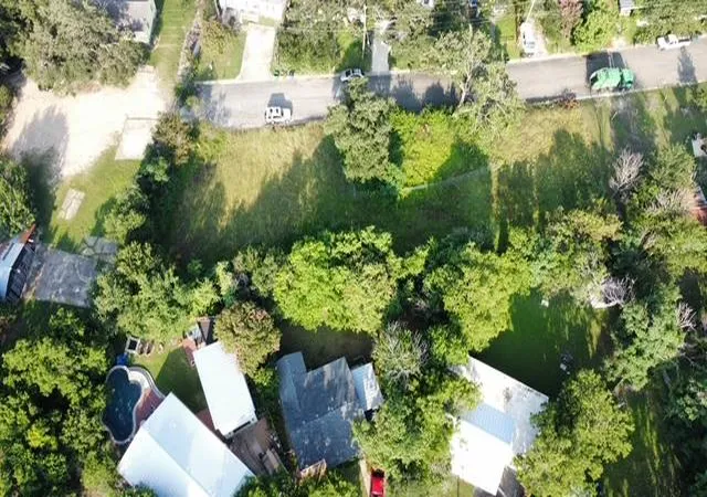 Photo 3 of Land for sale at 1189 Ridge Dr, Austin, TX 78721 | MLS# 1922970 | Listing updated on 2026-03-16