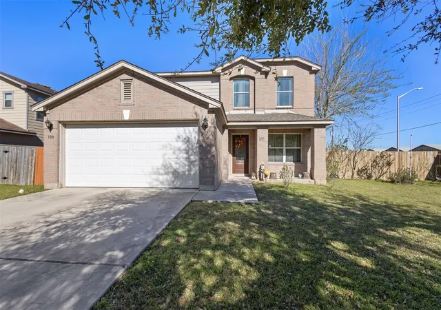 Photo 2 of Single family home for sale at 100 Lexington Rd, Kyle, TX 78640 | MLS# 8970834 | Listing updated on 2025-04-21