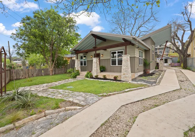 1st image of 2300 S 3rd St, Austin, TX 78704 | MLS# 2039943