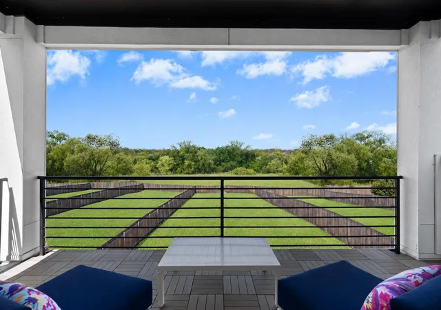 Single family home for sale at 6020 Sendero Hills Pkwy, Austin, TX 78724 | MLS# 7941153