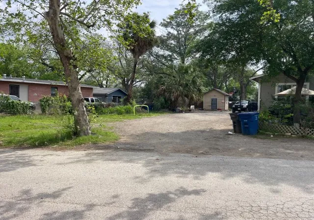 Photo 1 of Land for sale at 116 Fairbanks Ave, San Antonio, TX 78210 | MLS# 1534415 | Listing updated on 2026-04-20