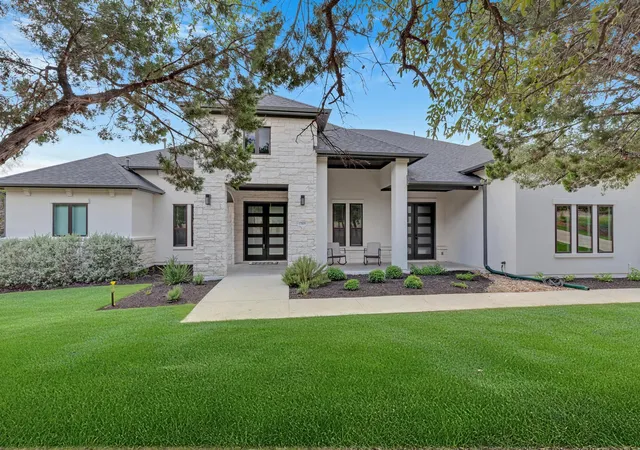 2nd image of 17809 Maritime Point Dr, Jonestown, TX 78645 | MLS# 4115334