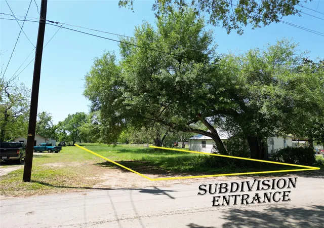2nd image of Tbd Blanco Ave, Luling, TX 78648 | MLS# 8821448