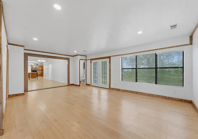 Photo 3 of Single family home for sale at 1229 State Hwy 304 Hwy, Gonzales, TX 78629 | MLS# 1824320 | Listing updated on 2026-09-04