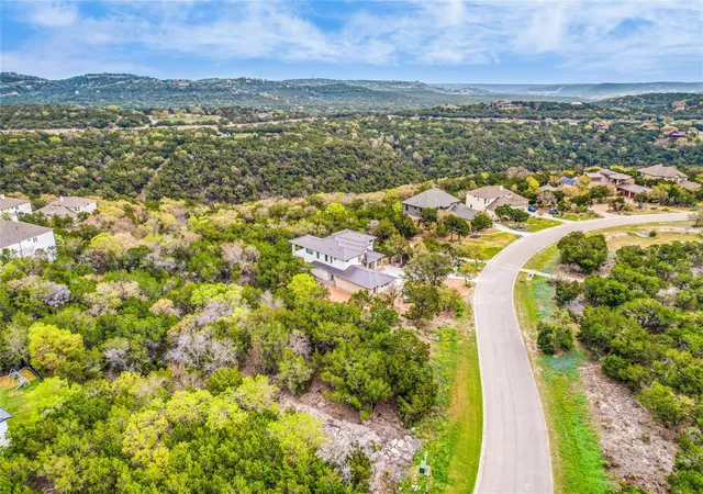 3rd image of 19208 Leisure Ln, Lago Vista, TX 78645 | MLS# 7644521