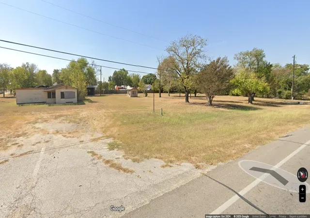 3rd image of 631 San Marcos Hwy, Luling, TX 78648 | MLS# 2271432