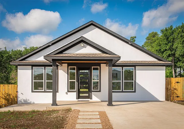 Homes for sale in Dale, TX | 106 Passion Vine Rd, Dale, TX 78616 | MLS# 8564409