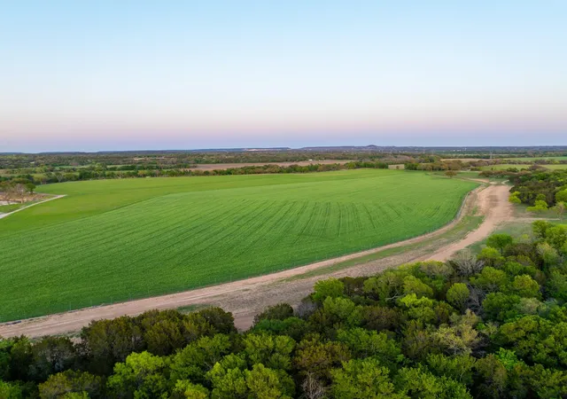 Photo 4 of House for sale at 4503 Fm 1715, Lampasas, TX 76550 | MLS# 2915849 | Listing updated on 2026-08-19