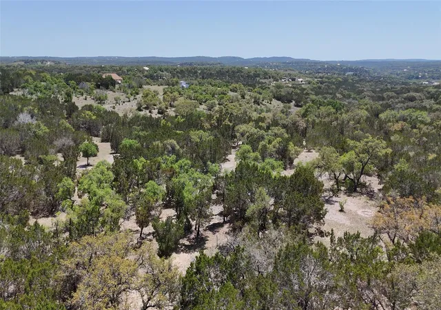 3rd image of 8201 W Fitzhugh Rd, Dripping Springs, TX 78620 | MLS# 2808865