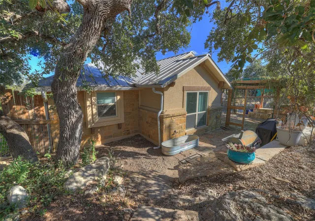 Photo 2 of Single family home for sale at 1802 Cattail Dr, Canyon Lake, TX 78133 | MLS# 8604365 | Listing updated on 2026-09-28