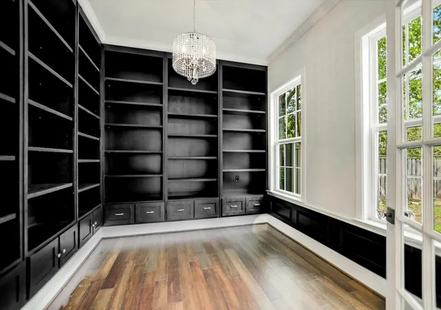 4th image of 5200 Avenue H, Austin, TX 78751 | MLS# 4260750