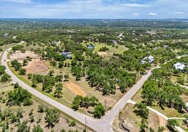 2nd image of 201 Medlin Creek Loop, Dripping Springs, TX 78620 | MLS# 3032475