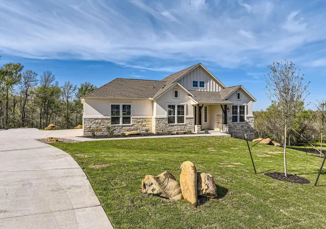 3rd image of 117 Booted Eagle Claw Cv, Cedar Creek, TX 78612 | MLS# 3889793