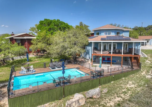Single family home for sale at 3811 Potters Crk, Canyon Lake, TX 78133 | MLS# 7298008 | Listing updated on 2026-01-01