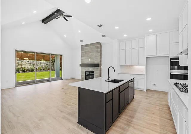 5th image of 17609 Chamoix Dr, Austin, TX 78738 | MLS# 1364952