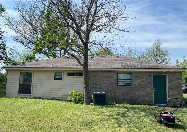 Photo 2 of Single family home for sale at 5 S 19Th St, Temple, TX 76504 | MLS# 2183213 | Listing updated on 2026-10-29