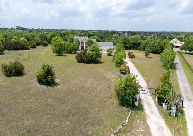 2nd image of 1294 Johnson Ln, Round Rock, TX 78665 | MLS# 2559984