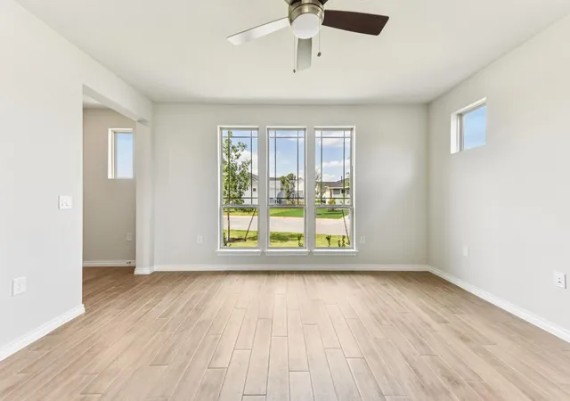 5th image of 133 Antoinette Wy, San Marcos, TX 78666