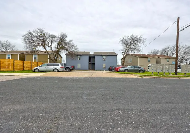 Photo 2 of Multi family home for sale at 8307 Garcreek Cir, Austin, TX 78724 | MLS# 4816074 | Listing updated on 2026-03-19