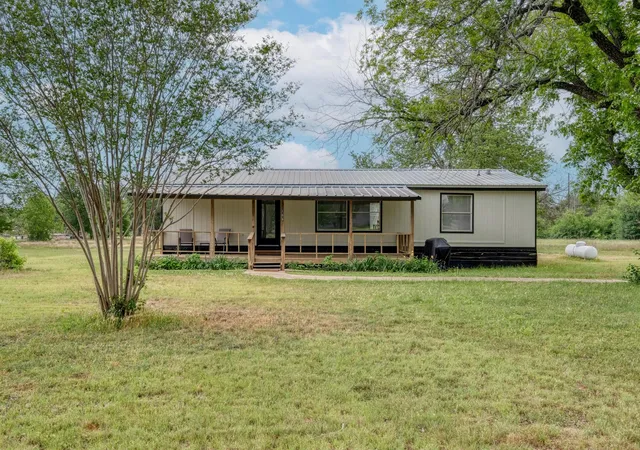 1st image of 209 Fallwell St, Liberty Hill, TX 78642 | MLS# 9368629