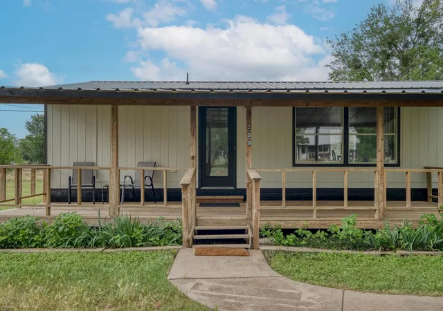 5th image of 209 Fallwell St, Liberty Hill, TX 78642 | MLS# 9368629
