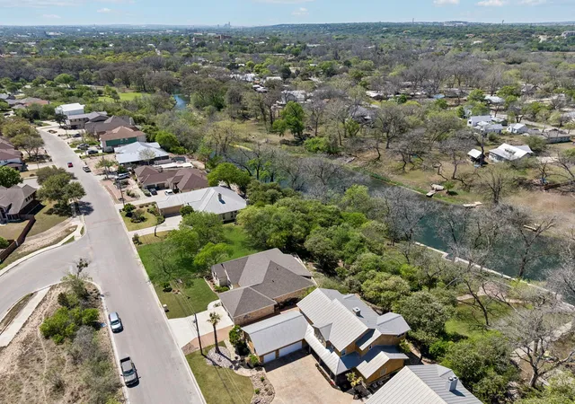 5th image of 1049 River Ter, New Braunfels, TX 78130 | MLS# 7673091