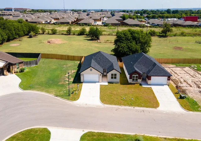 3rd image of 2115 Blackhawk Loop, Belton, TX 76513 | MLS# 7873625