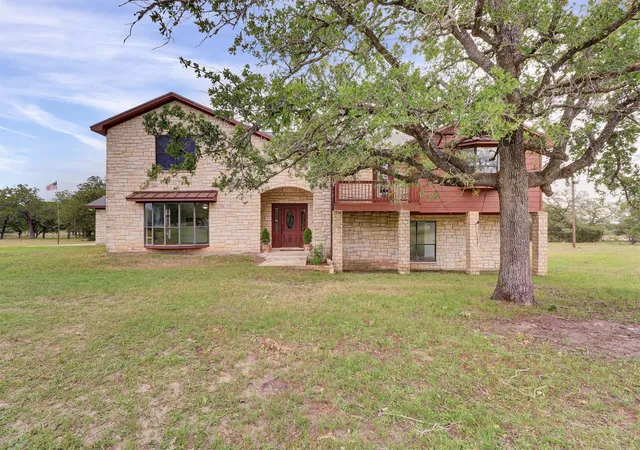 Photo 1 of Sale Pending at 847 Highway 95 S, Smithville, TX 78957 | MLS# 9647401 | Listing updated on 2026-09-01
