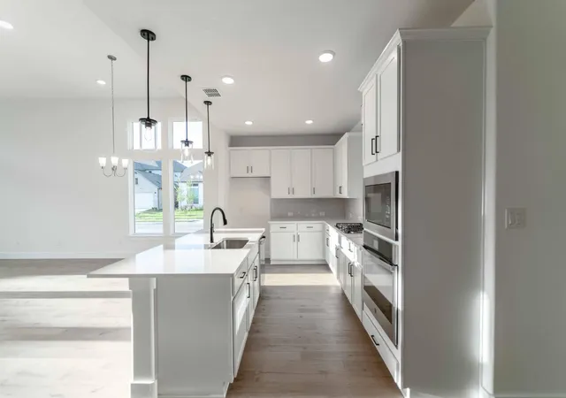 4th image of 200 Hollister Dr, Liberty Hill, TX 78642 | MLS# 1705048