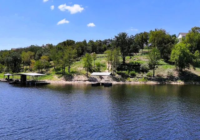 4th image of 1015-1017 Lake Shore Lot 72&73 Dr, Spicewood, TX 78669 | MLS# 2017192