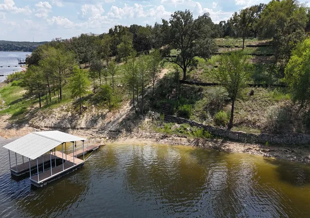 5th image of 1015-1017 Lake Shore Lot 72&73 Dr, Spicewood, TX 78669 | MLS# 2017192
