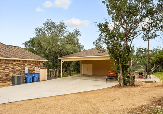 20th image of 805 Willow Creek Cir, San Marcos, TX 78666 | MLS# 8114743