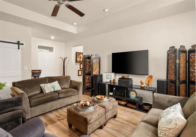 4th image of 805 Willow Creek Cir, San Marcos, TX 78666 | MLS# 8114743