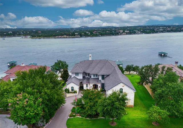 Photo 3 of Mansion for sale at 1353 Osprey Ridge Loop, Lago Vista, TX 78645 | MLS# 5058349 | Listing updated on 2026-08-25