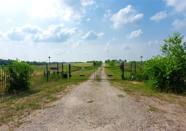 Photo 1 of Land for sale at 11209 (tract 1, Bldg 2) Doyle Overton Road Rd, Del Valle, TX 78617 | MLS# 2435999 | Listing updated on 2026-08-12