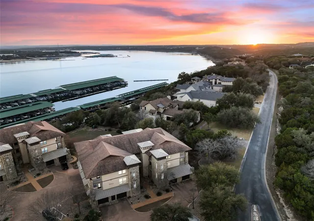 40th image of 6712 Lantern View Dr #303, Jonestown, TX 78645 | MLS# 6057328