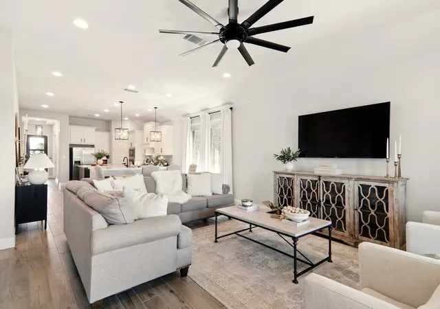 4th image of 112 Rosemary Ct, Bastrop, TX 78602 | MLS# 9984521