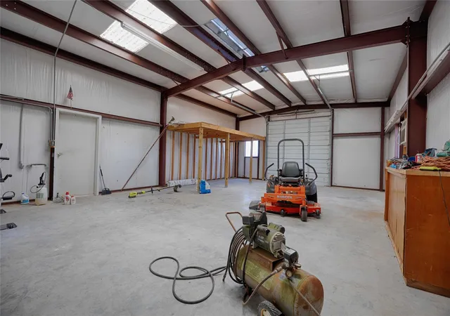 4th image of 3814 Maeker Rd, Flatonia, TX 78941 | MLS# 1424837
