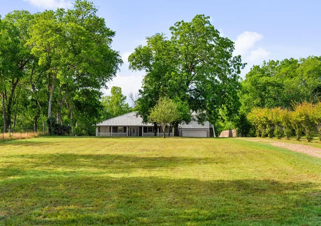 39th image of 235 El Camino River Rd, Bastrop, TX 78602 | MLS# 1562838
