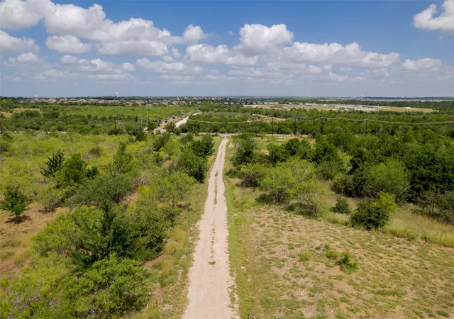 1st image of 474 Heidenreich Ln, Kyle, TX 78640 | MLS# 7390736
