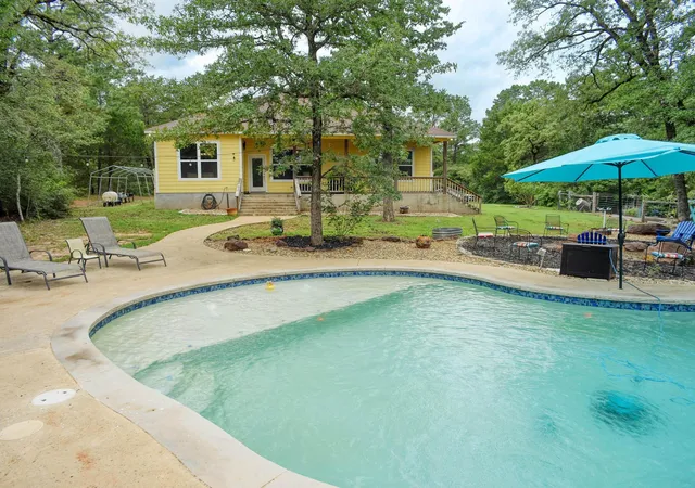 1st image of 247 Campfire Way, Smithville, TX 78957 | MLS# 3690806