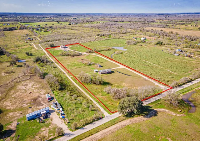 4th image of 3370 Pettytown Rd, Dale, TX 78616 | MLS# 2612264