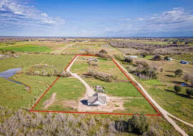 5th image of 3370 Pettytown Rd, Dale, TX 78616 | MLS# 2612264