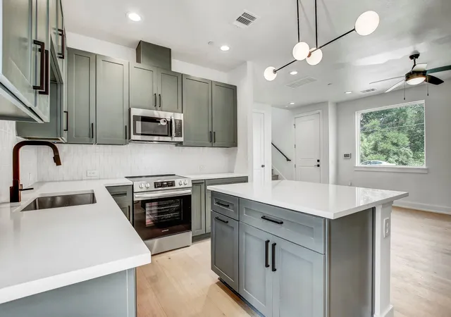 5th image of 4127 E 12Th St #3, Austin, TX 78721 | MLS# 4329344