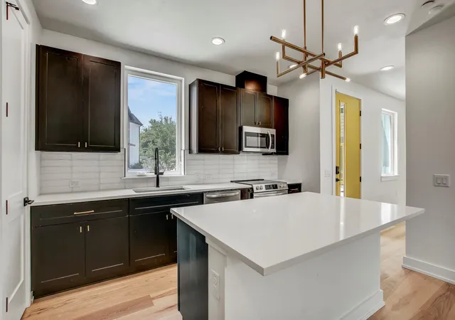 5th image of 4127 E 12Th St #4, Austin, TX 78721 | MLS# 6817163