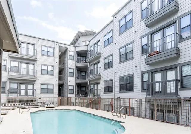 16th image of 2502 Leon St #505, Austin, TX 78705 | MLS# 1112423
