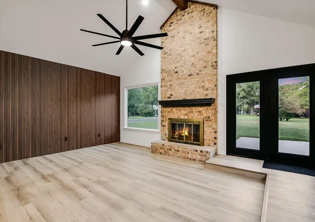 Photo 2 of Single family home for sale at 503 Elm St, Bastrop, TX 78602 | MLS# 5188624 | Listing updated on 2026-08-05
