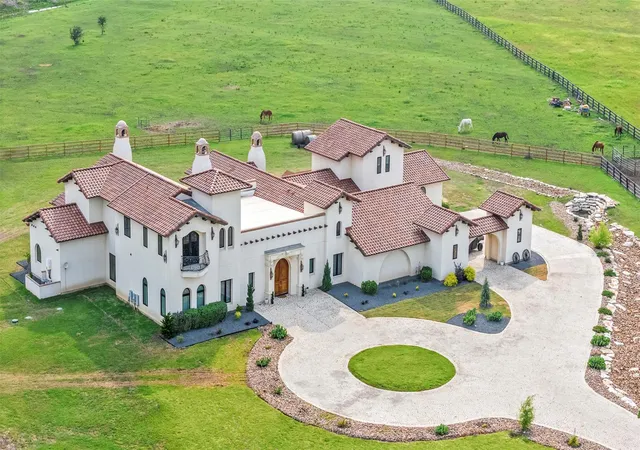 Photo 3 of Mansion for sale at 108 Country Vista Ln, Georgetown, TX 78626 | MLS# 6977577 | Listing updated on 2026-07-06