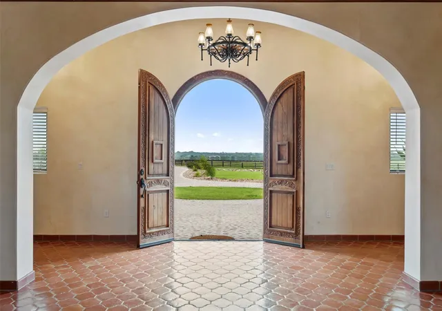 Photo 4 of Single family home for sale at 108 Country Vista Ln, Georgetown, TX 78626 | MLS# 6977577 | Listing updated on 2026-07-06