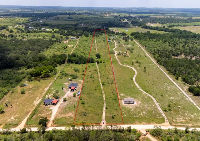 1st image of 401 Turnback Trl, Dale, TX 78616 | MLS# 7449310